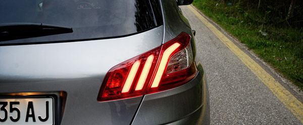 peugeot-308-style-carclub-rearlights